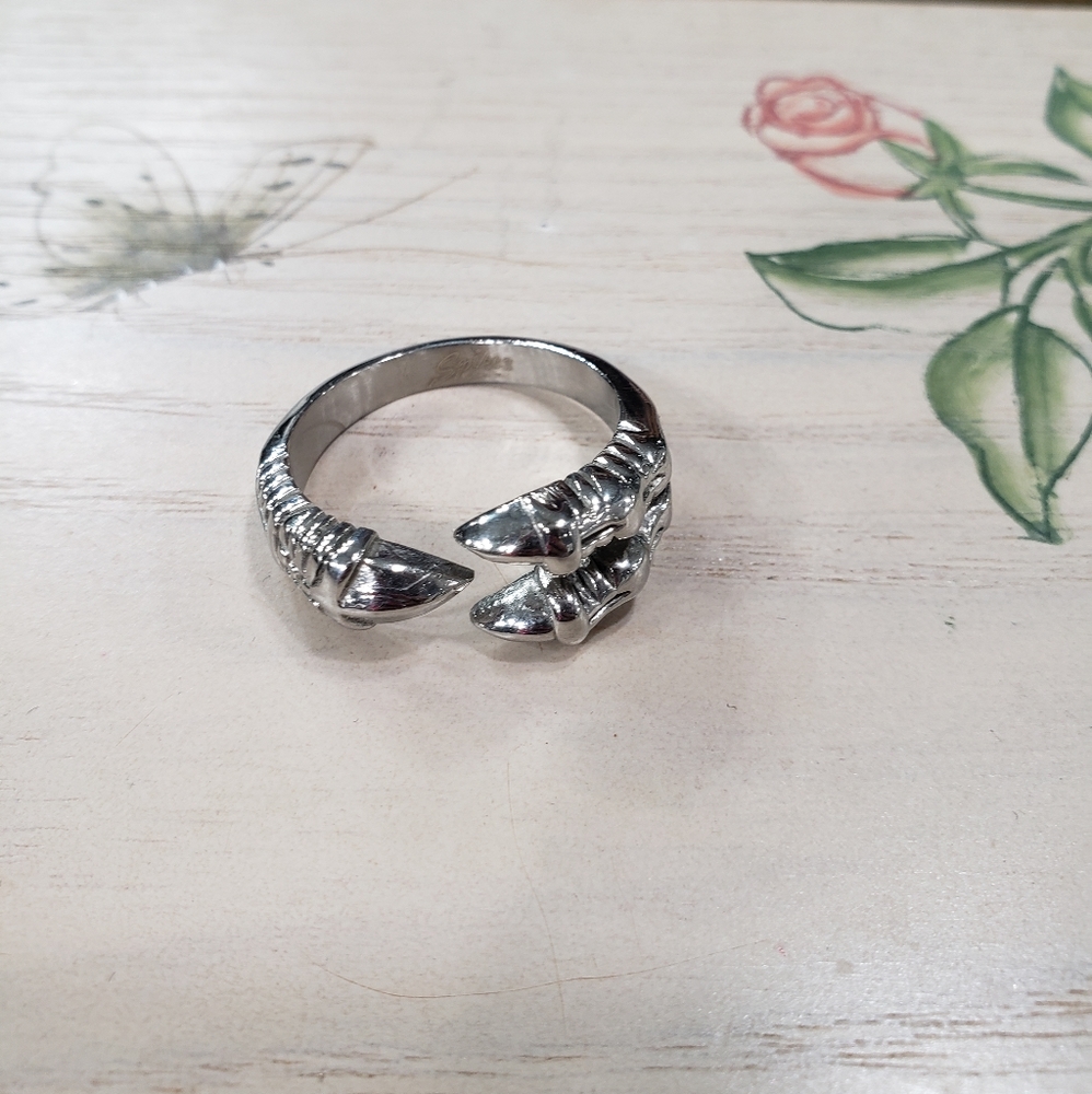 Stainless Steel Claw Ring